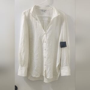 John Mark White Button-Up Shirt, Size Medium.